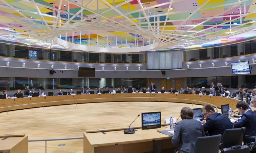 ''Ναυάγιο'' στο Eurogroup μετά από ''θρίλερ'' 16 ωρών! - Οι Γερμανοί ζητούν και όρους μνημονίου για τις πιστωτικές γραμμές